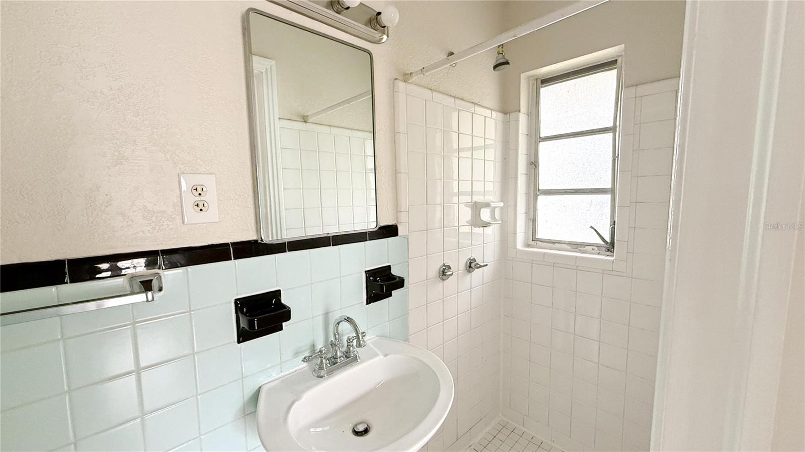 BELLEVIEW SUB - Residential