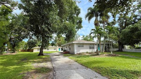 Photo of 3308 3rd Avenue W, Bradenton, FL 34205 (MLS # TB8429769)
