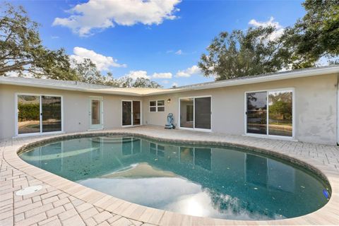 A home in LARGO