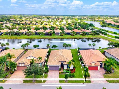 Tiny photo for 13836 Karina Street, Venice, FL 34293 (MLS # N6141115)