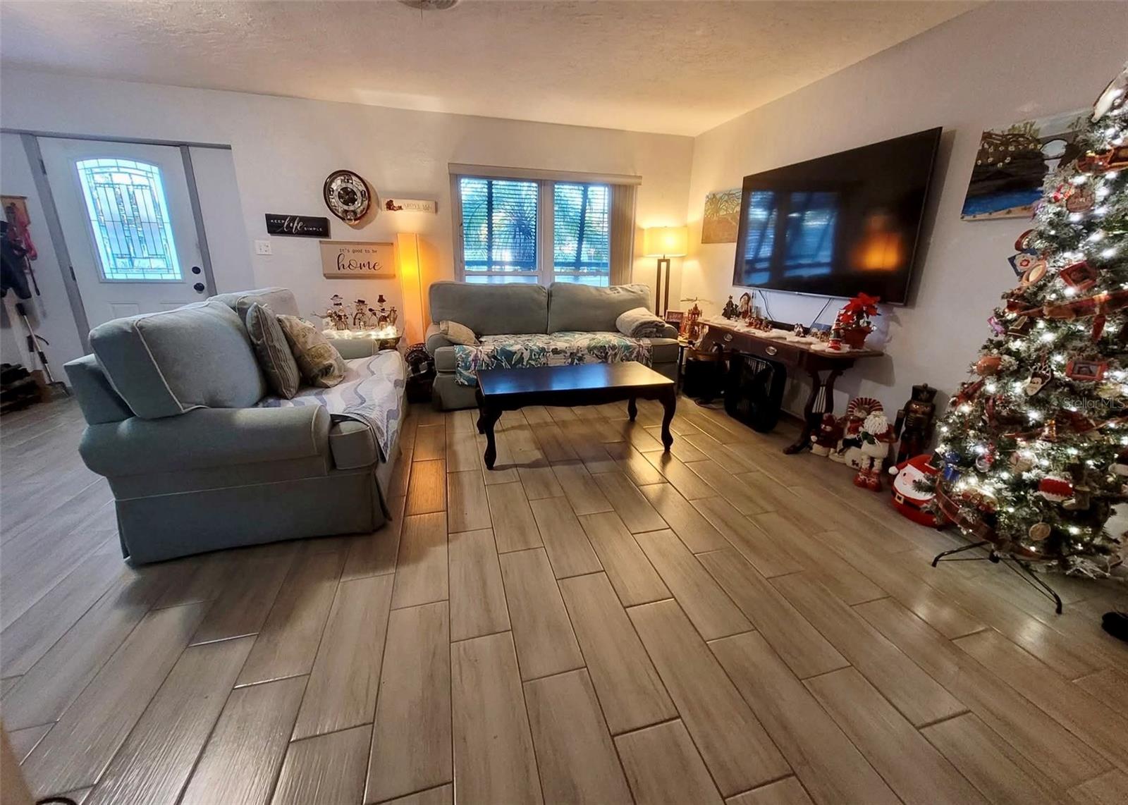 3303 FLORIDA BOULEVARD