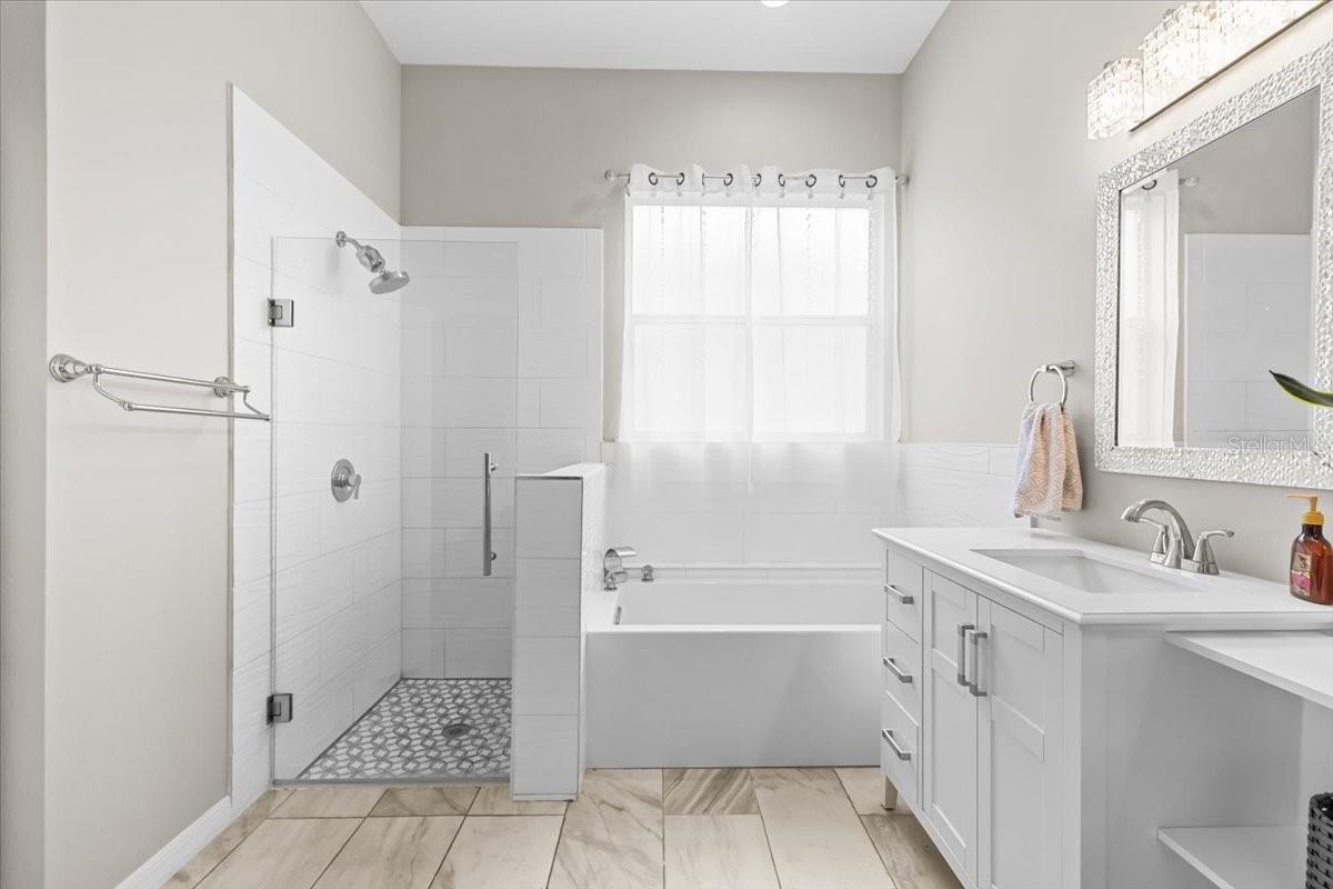 RIVERGLEN UNIT 4 PH 1 - Residential