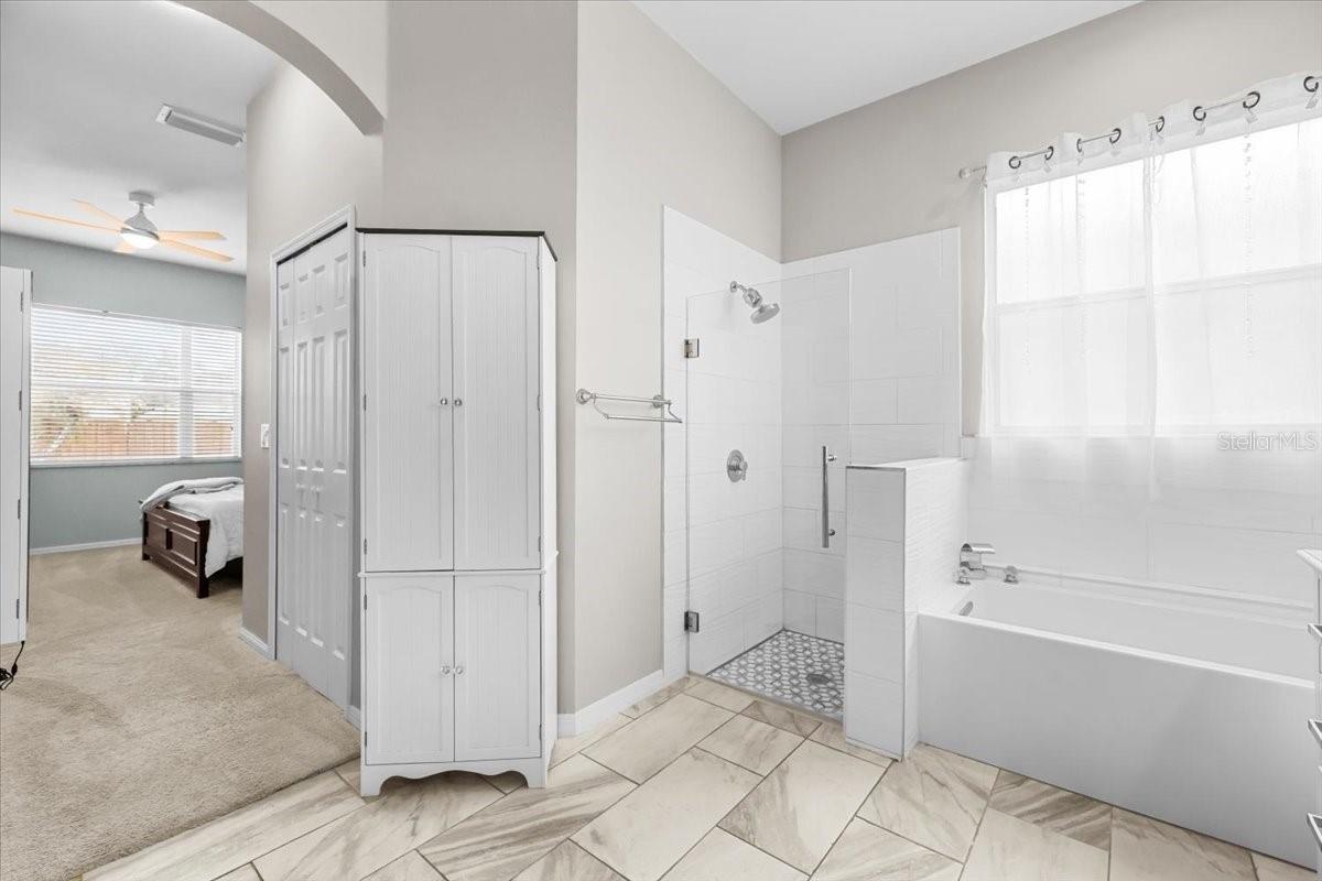 RIVERGLEN UNIT 4 PH 1 - Residential