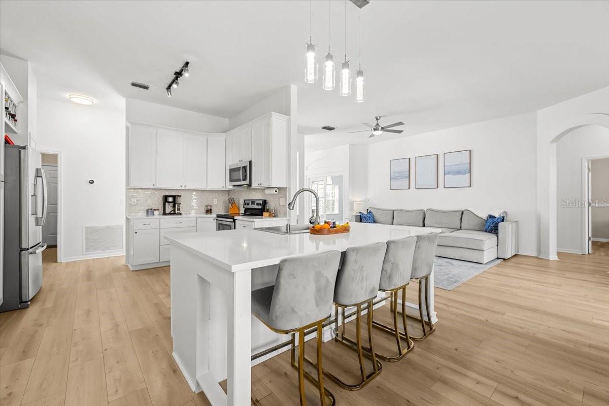 RIVERGLEN UNIT 4 PH 1 - Residential