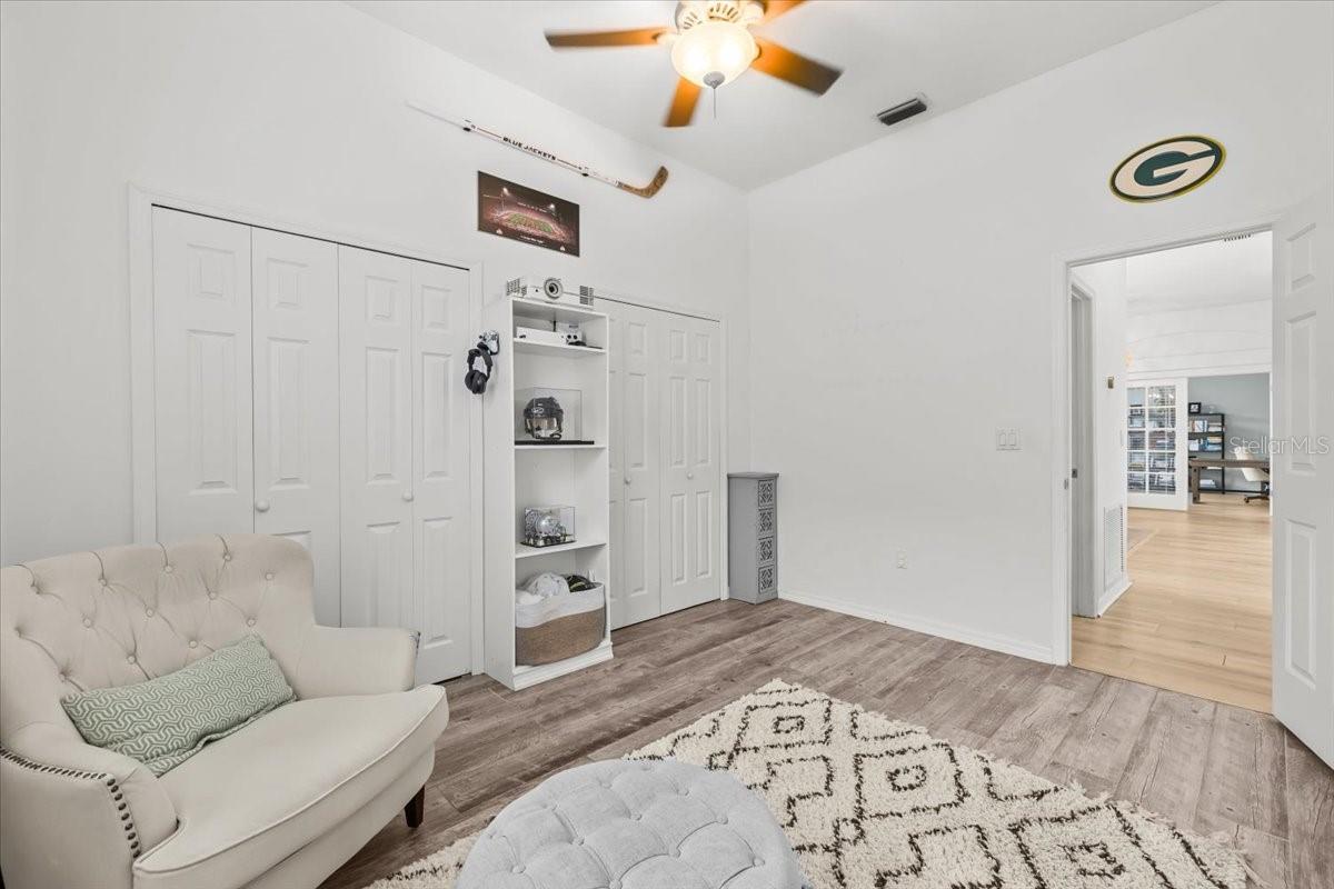 RIVERGLEN UNIT 4 PH 1 - Residential