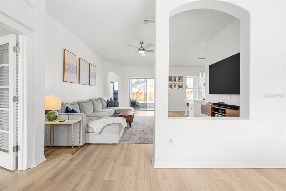 11905 TIMBERHILL DRIVE