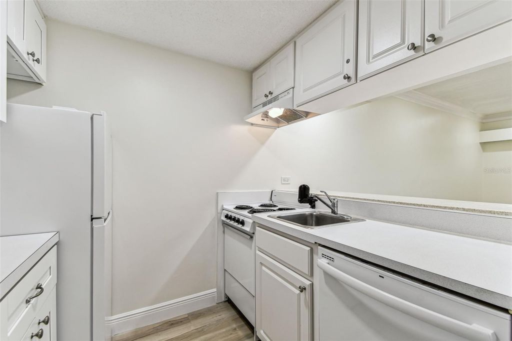Photo of 36750 Us 19 N #20311, Palm Harbor, FL 34684 (MLS # TB8395813)