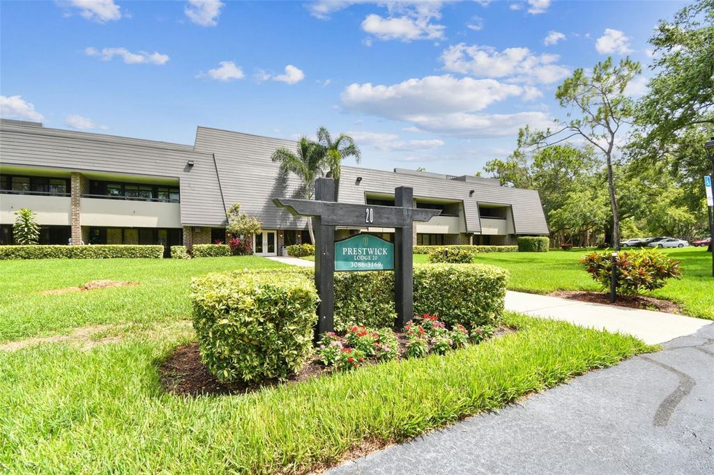 Photo of 36750 Us 19 N #20311, Palm Harbor, FL 34684 (MLS # TB8395813)