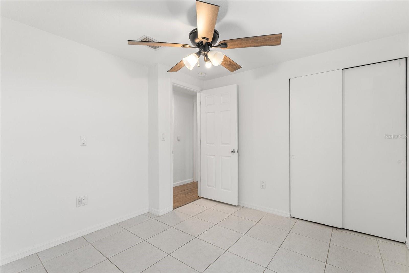 WARM MINERAL SPGS - Residential Income