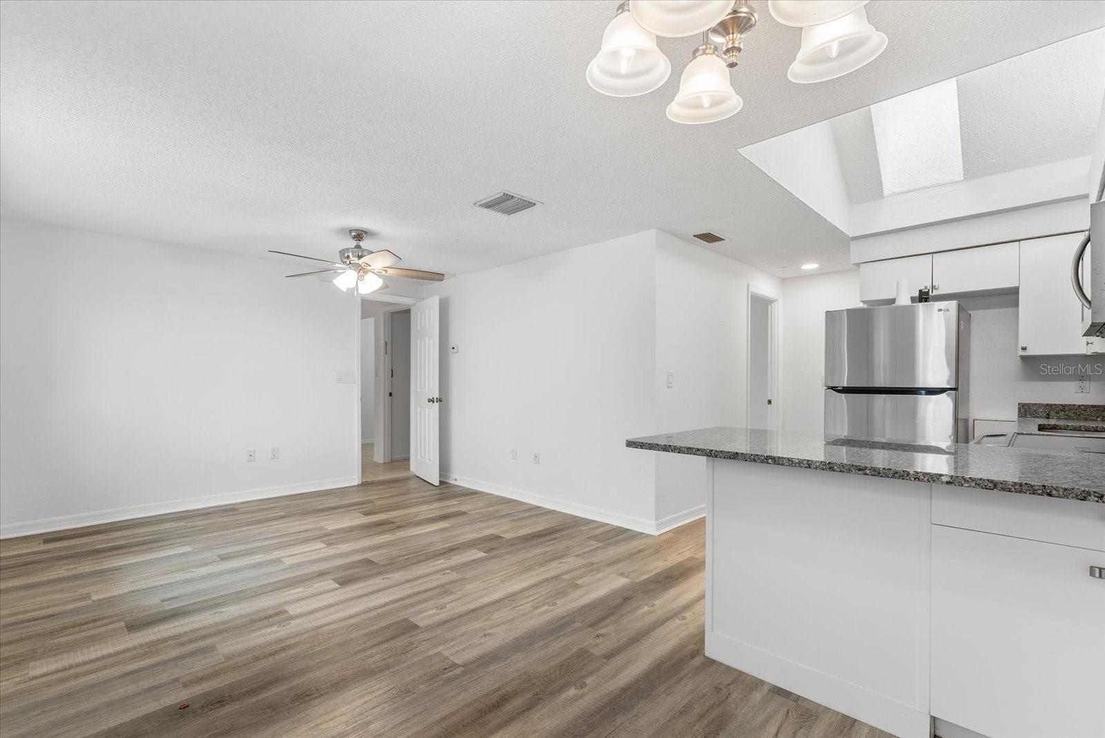 WARM MINERAL SPGS - Residential Income