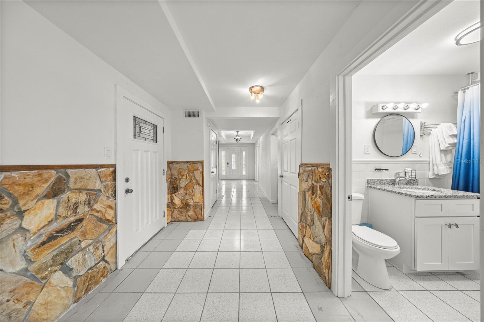 RESTVIEW RETS UNIT 01 - Residential