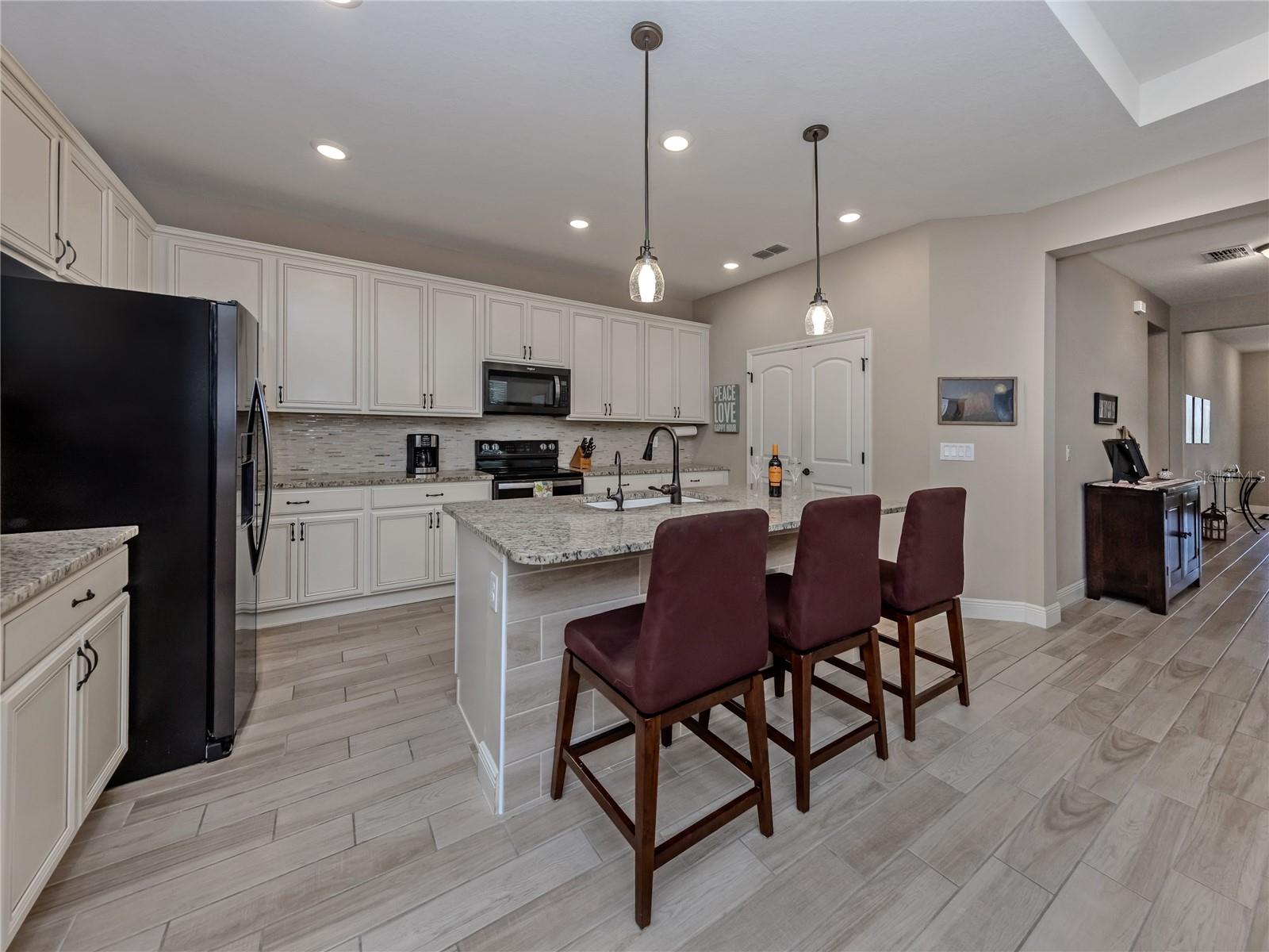 STONEYBROOK AT VENICE - Residential