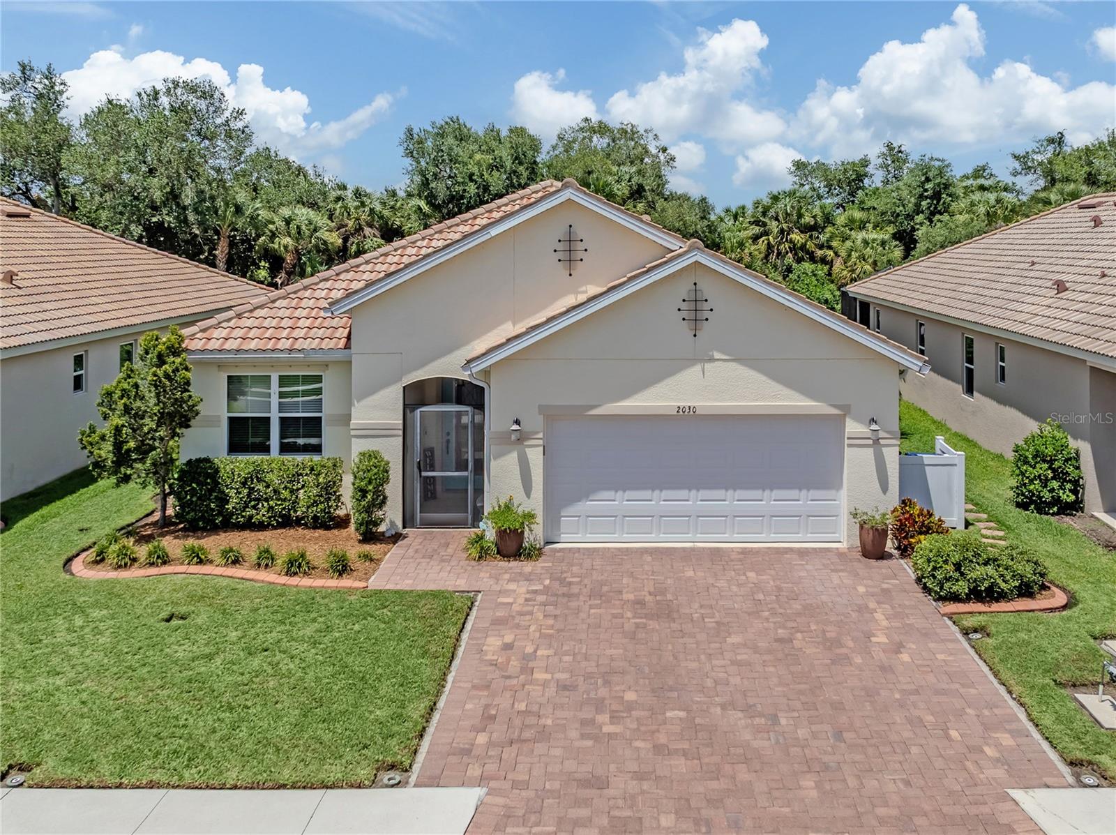 STONEYBROOK AT VENICE - Residential