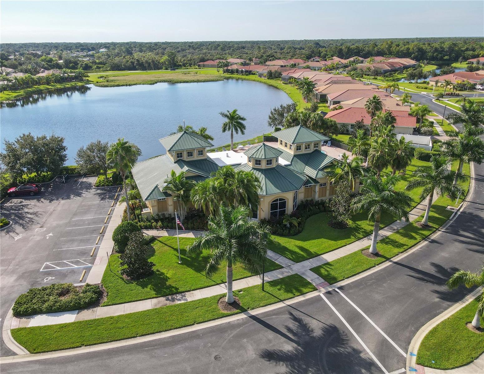 TALON BAY - Residential