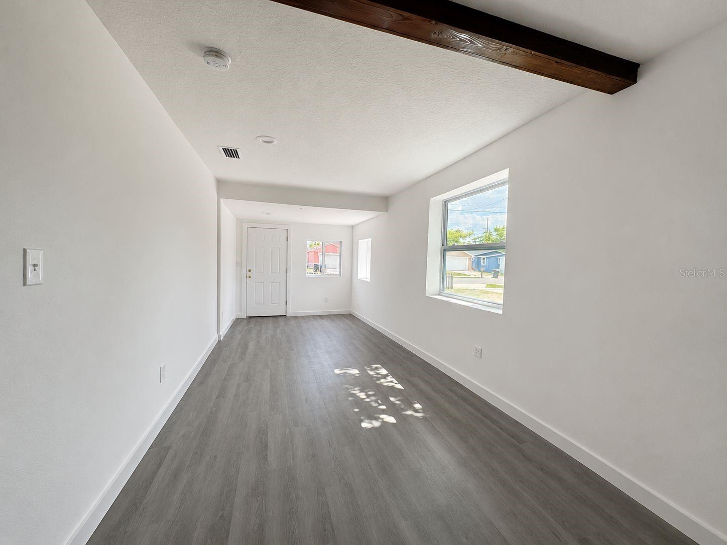 LAKE MANN SHORES - Residential