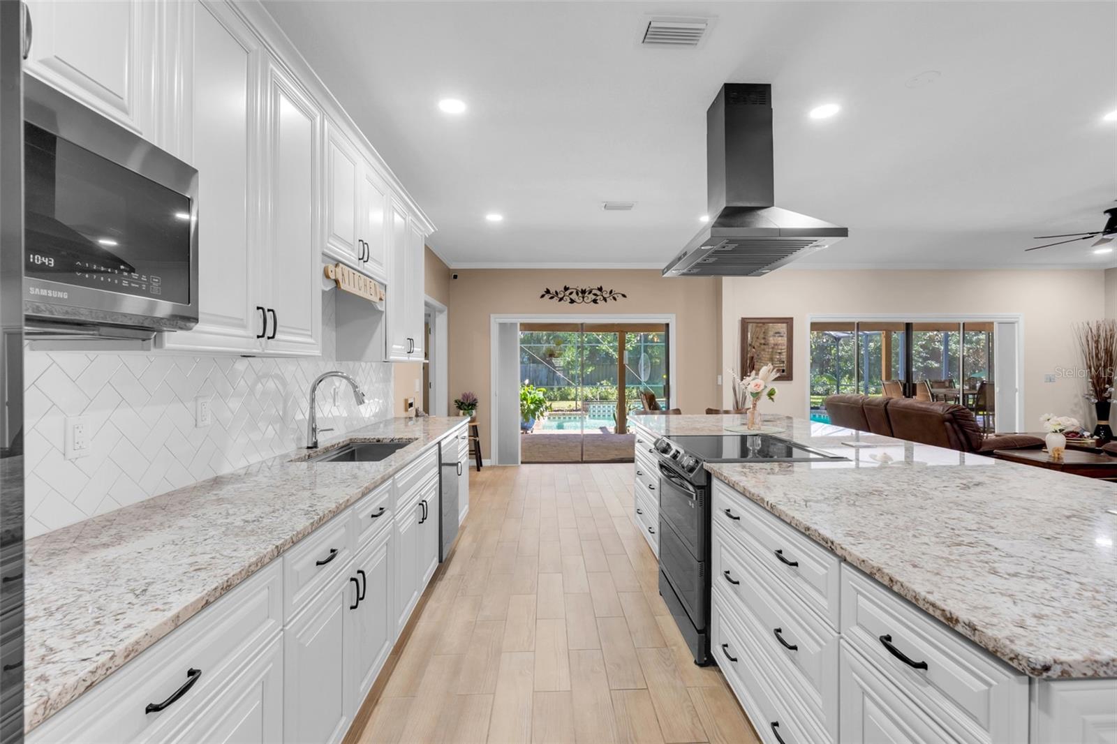 SPRINGS LANDING UNIT 4 - Residential