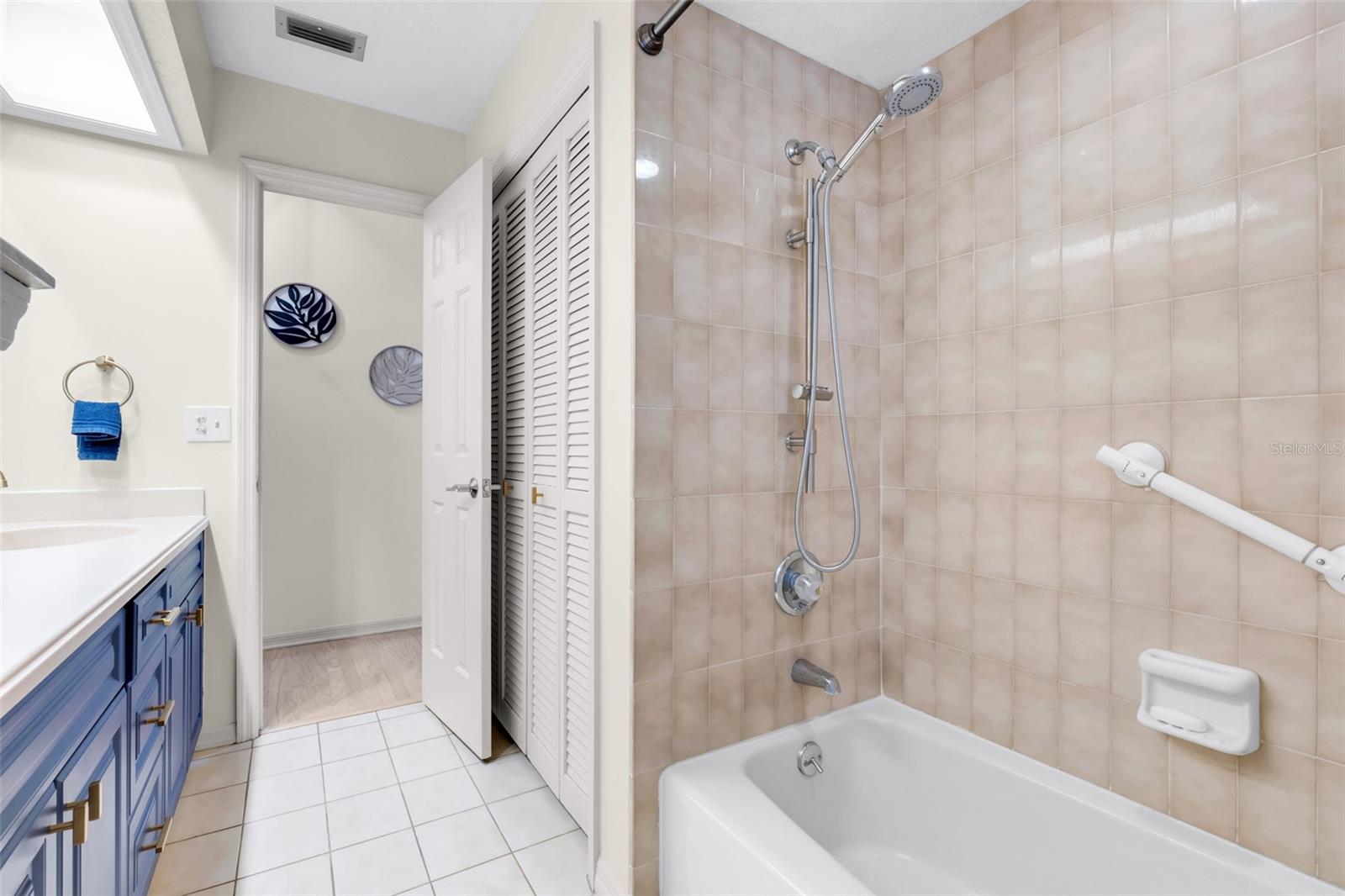 SPRINGS LANDING UNIT 4 - Residential