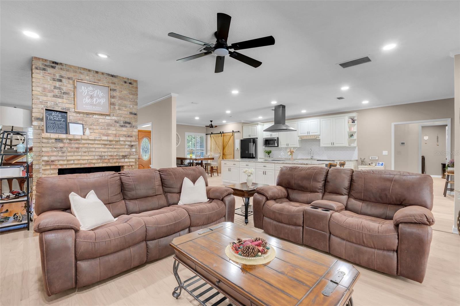 SPRINGS LANDING UNIT 4 - Residential