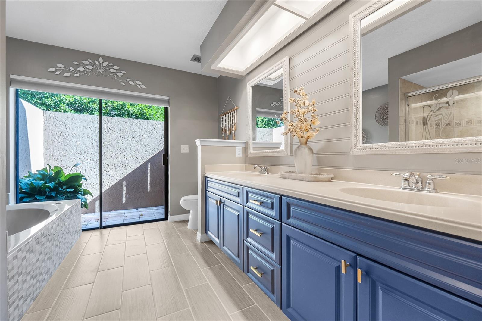 SPRINGS LANDING UNIT 4 - Residential