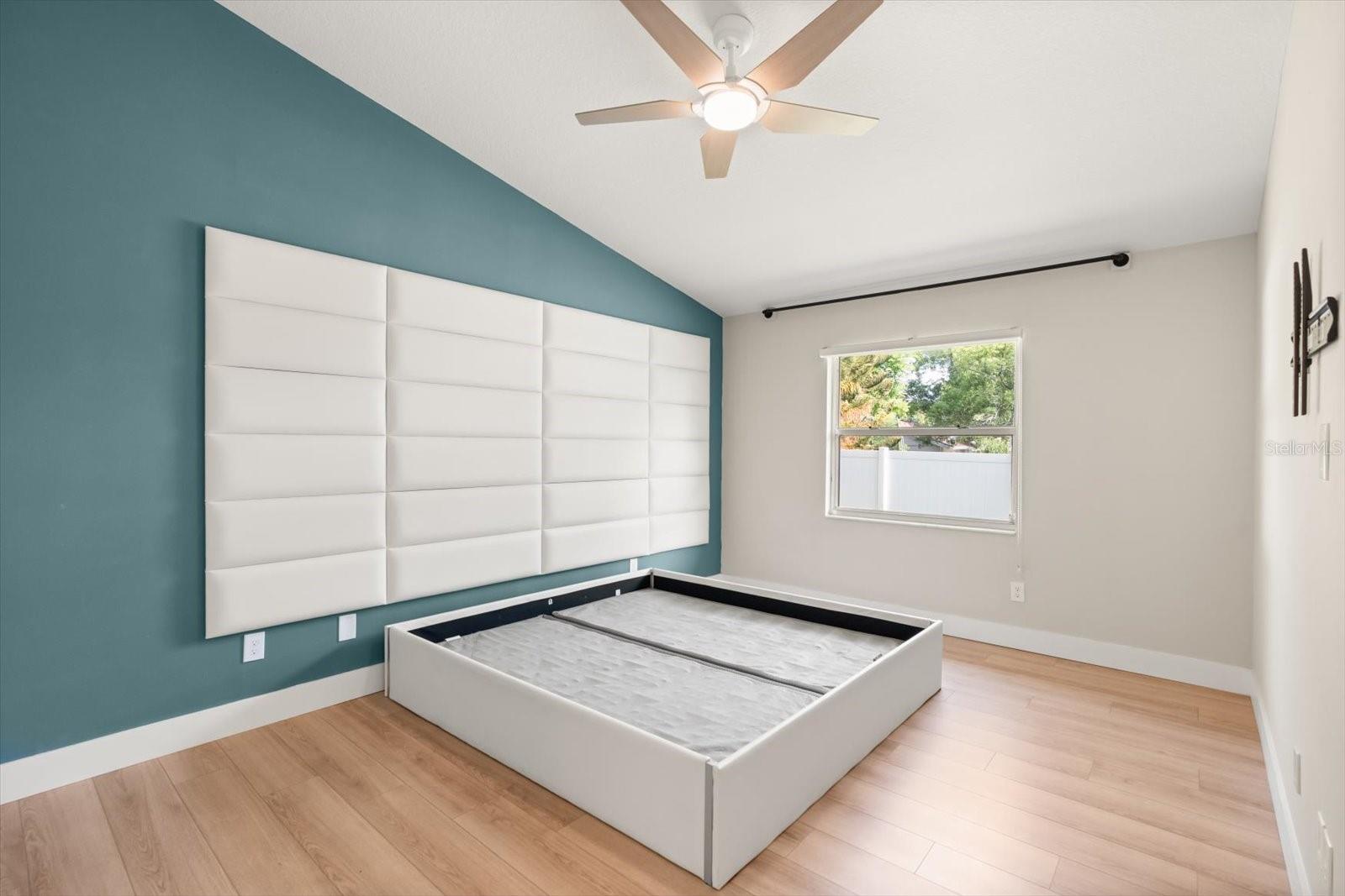 BAY LAKES AT GRANADA SEC 04 - Residential