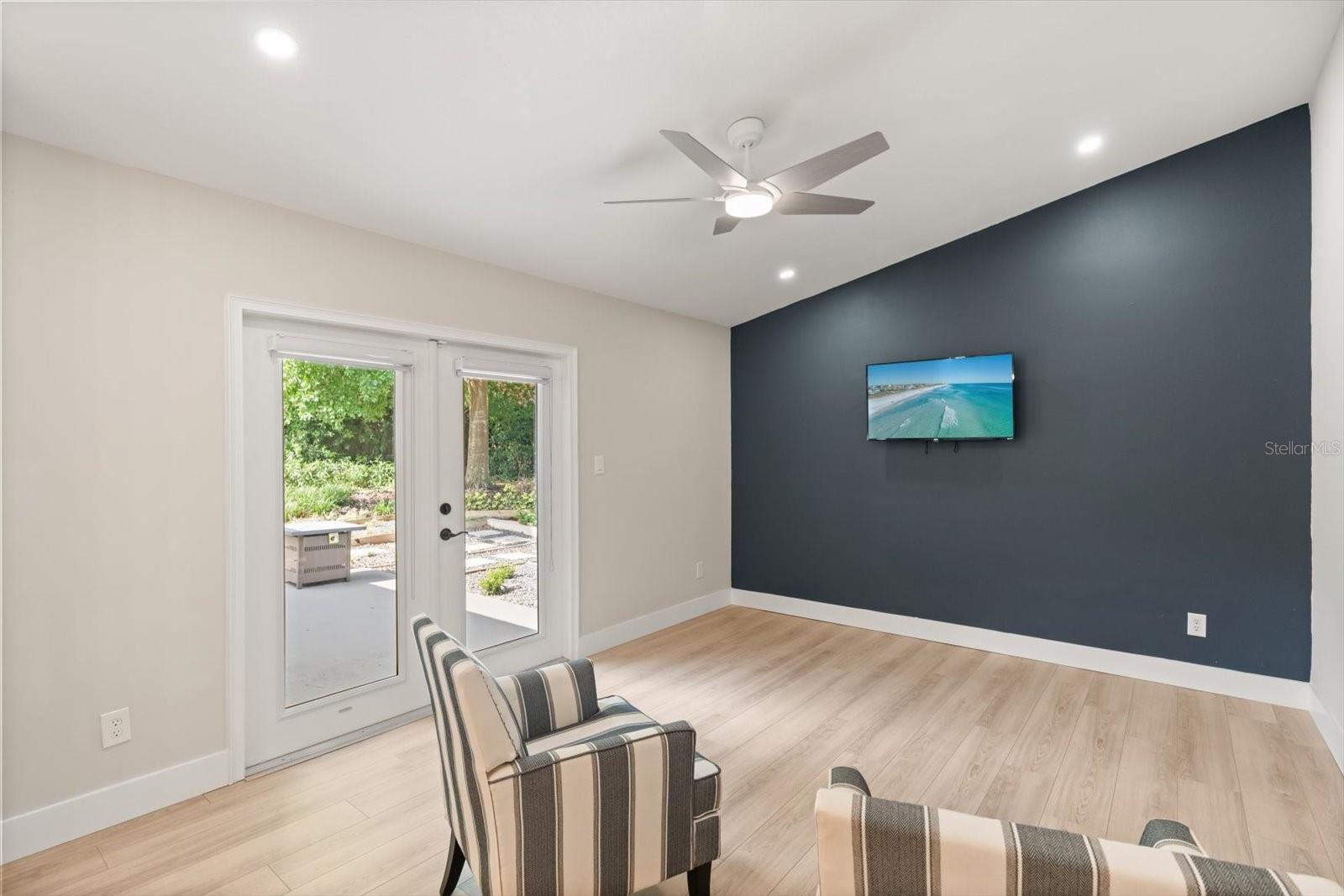 BAY LAKES AT GRANADA SEC 04 - Residential