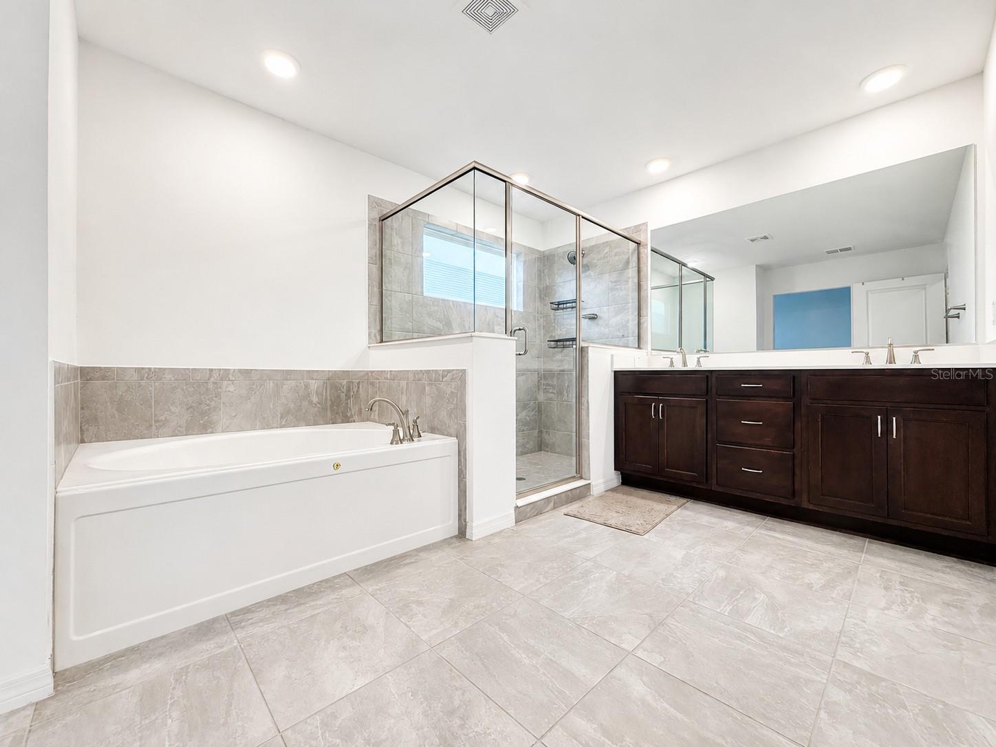 CALESA TOWNSHIP - Residential Lease