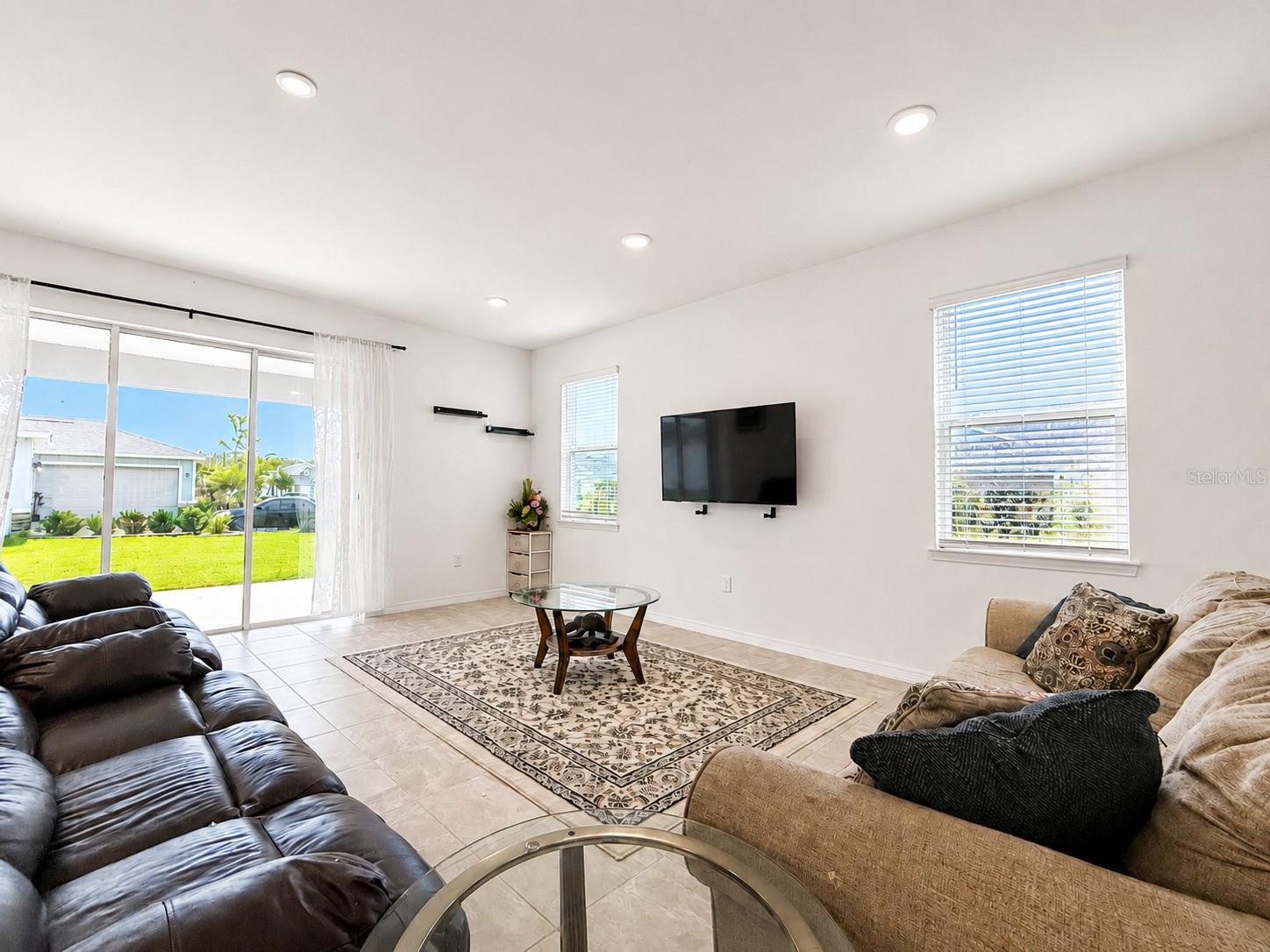 CALESA TOWNSHIP - Residential Lease