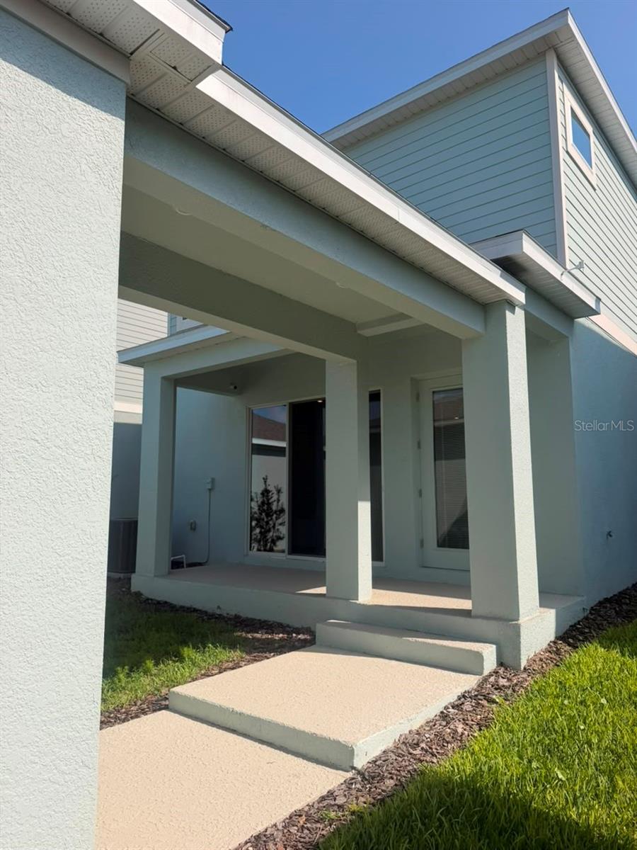 16968 HAMLIN OASIS LOOP