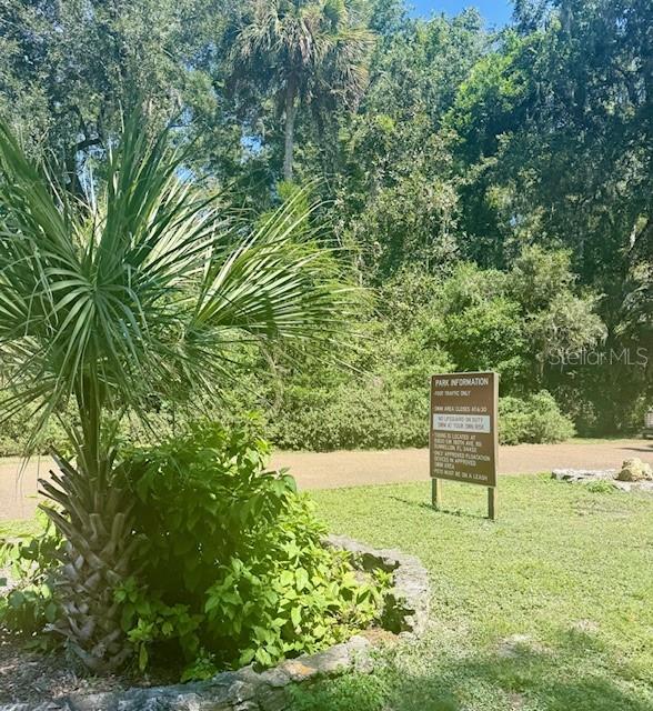 RAINBOW LAKES ESTATE - Land