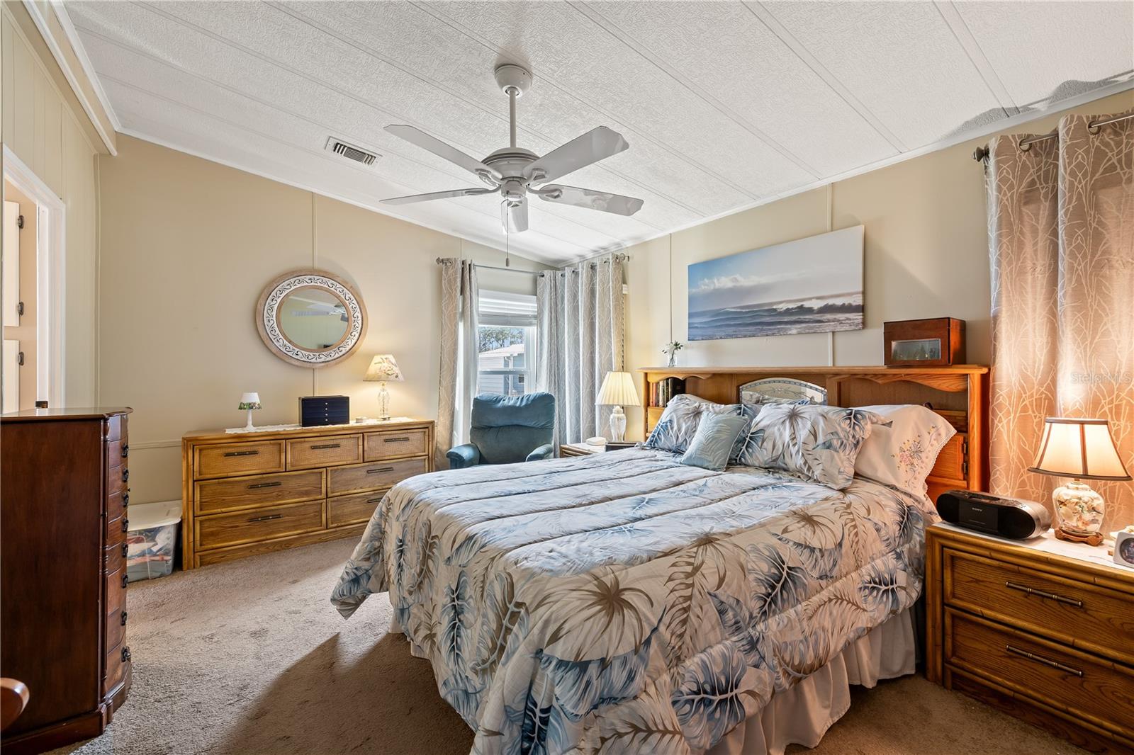 LA CASA MHP CO-OP - Residential