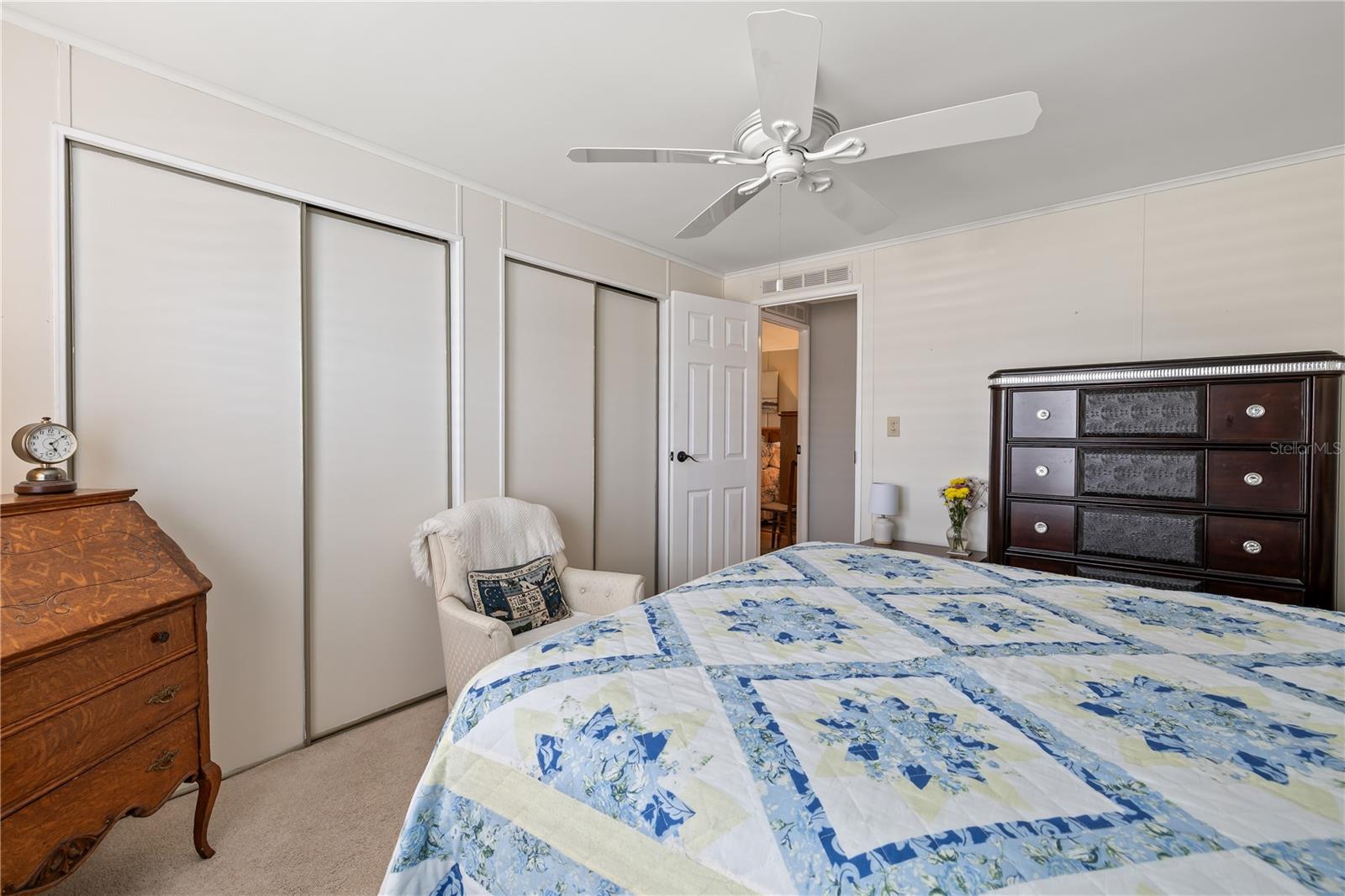 LA CASA MHP CO-OP - Residential