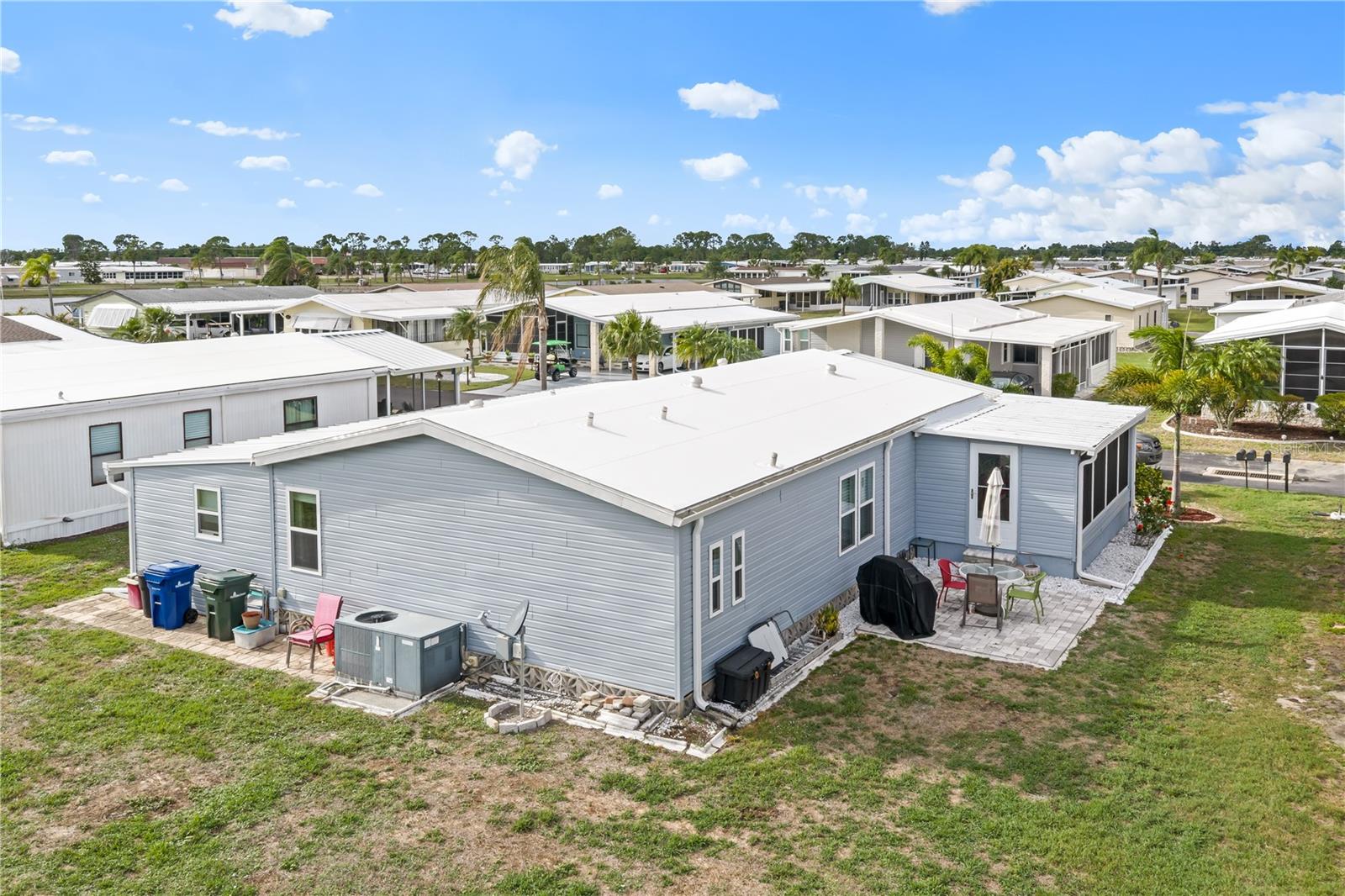 LA CASA MHP CO-OP - Residential