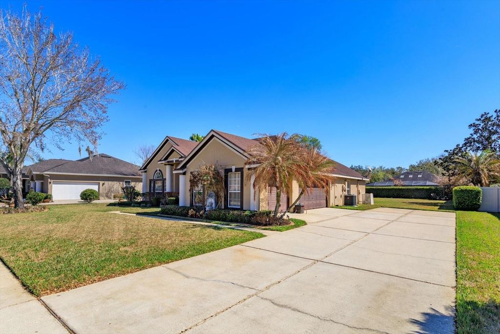 Photo of 6698 Sylvan Woods Drive, Sanford, FL 32771 (MLS # O6385189)