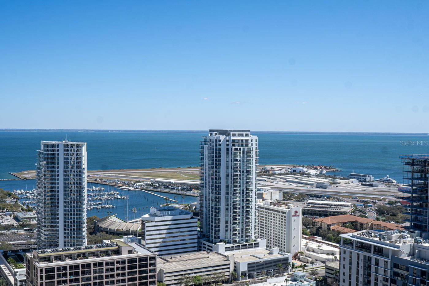 400 CENTRAL - Residential