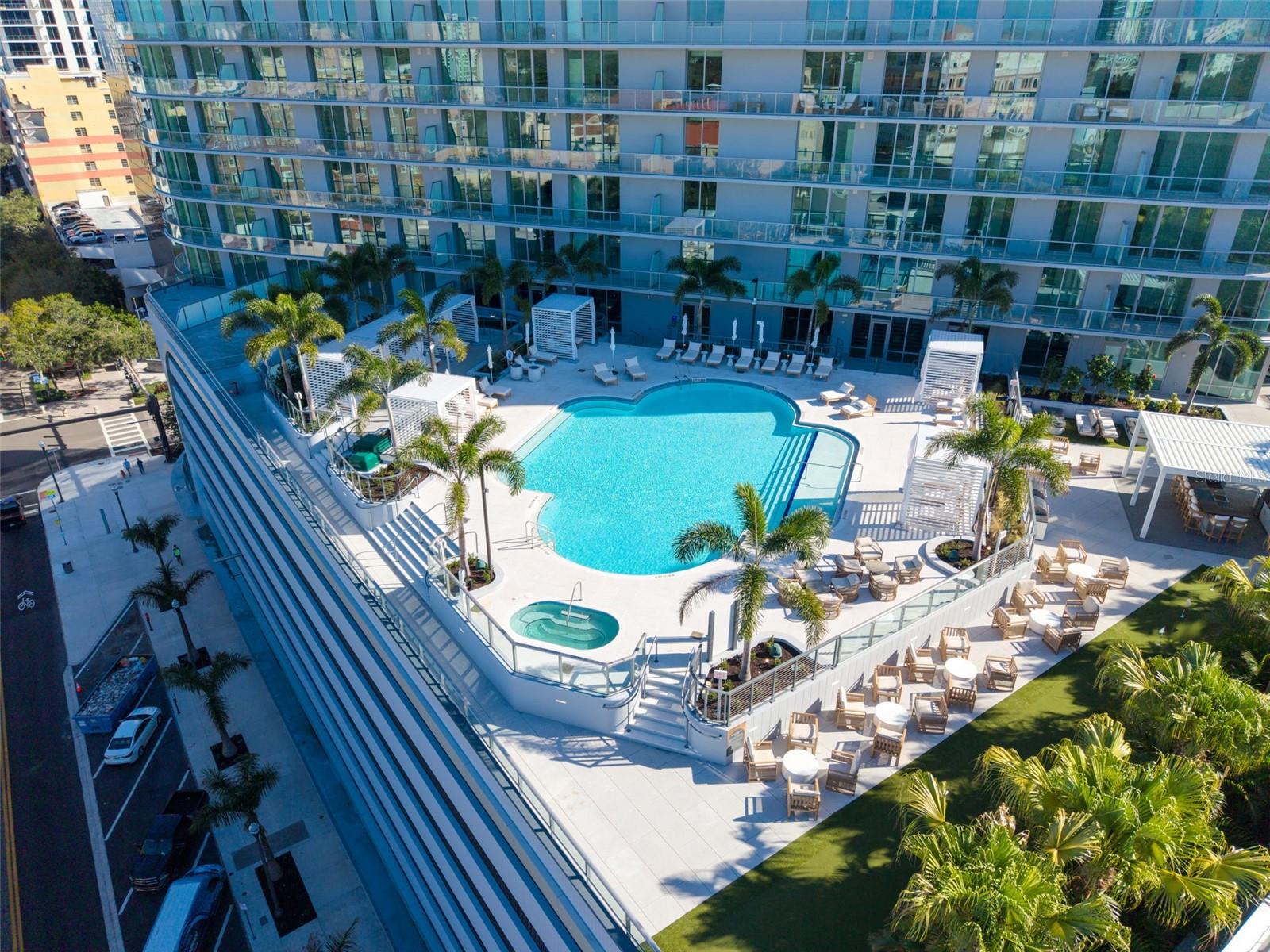 400 CENTRAL - Residential