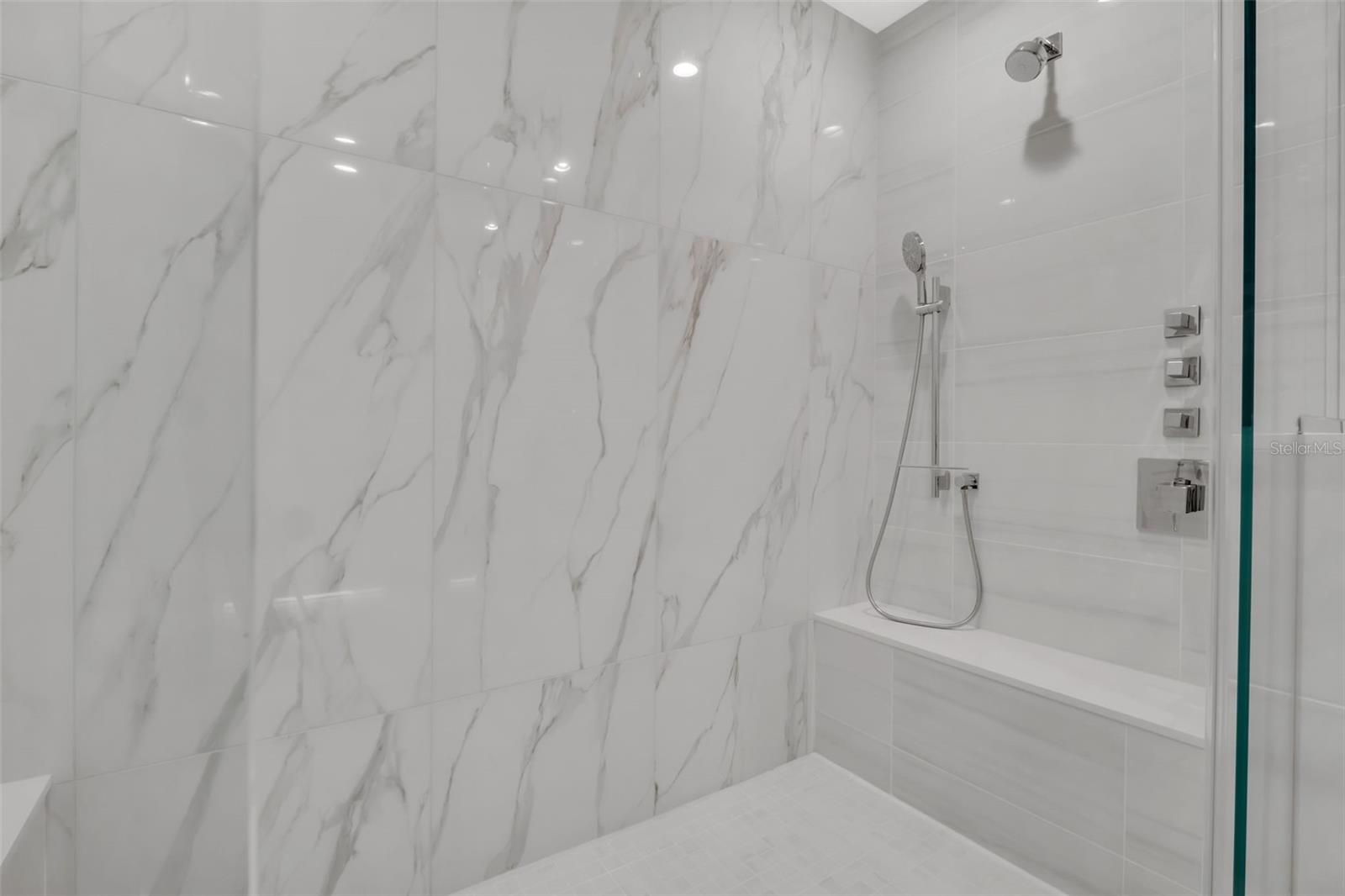 400 CENTRAL - Residential