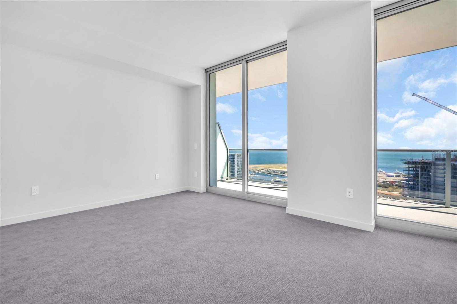 400 CENTRAL - Residential