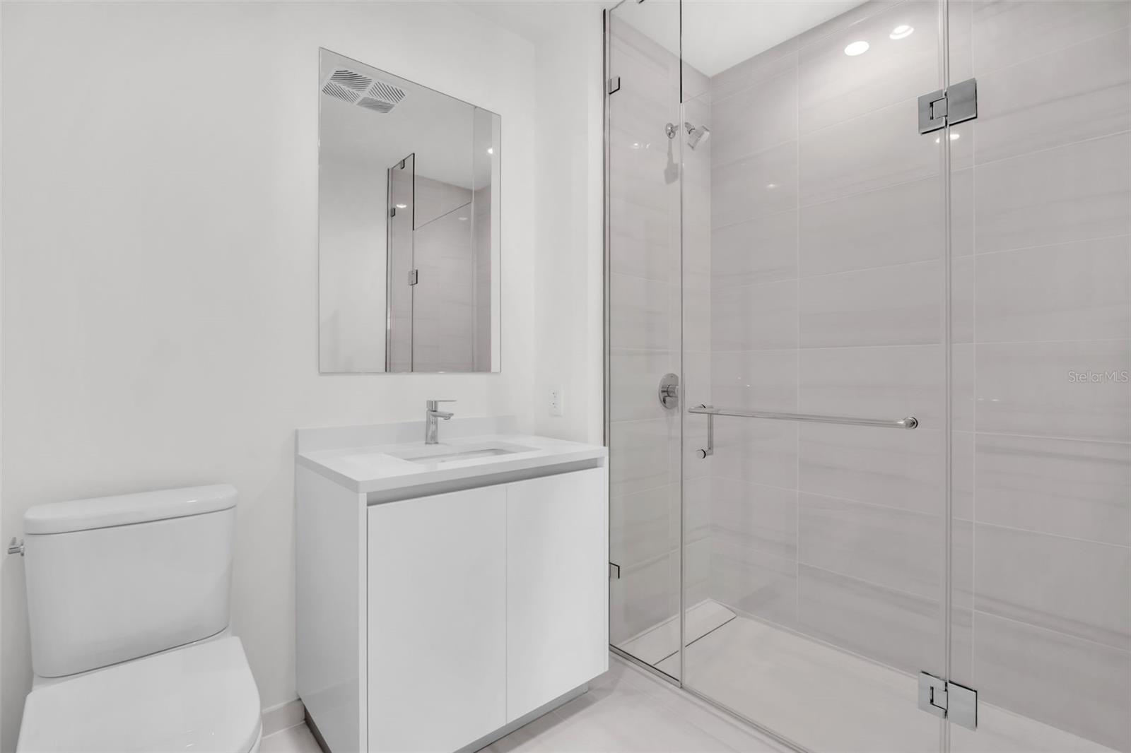 400 CENTRAL - Residential