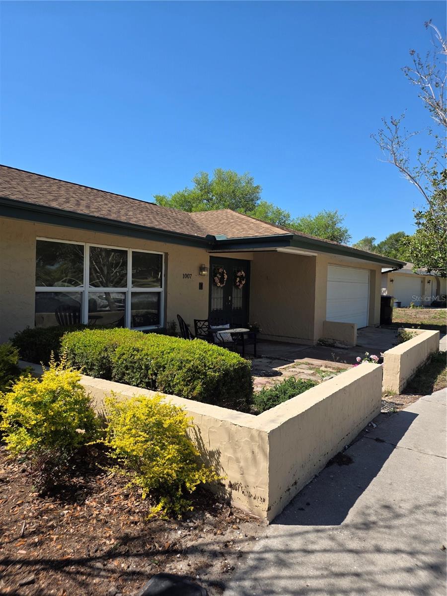 1007 E YARNELL AVENUE