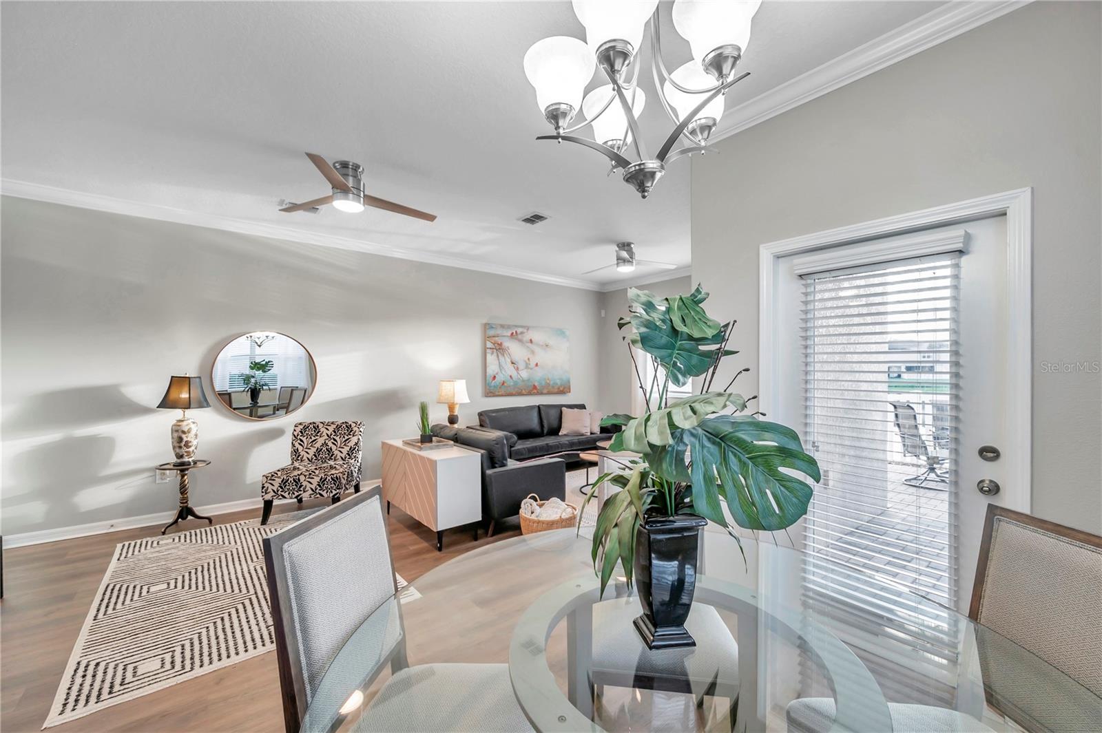 VERANDAH TWNHMS - Residential Lease