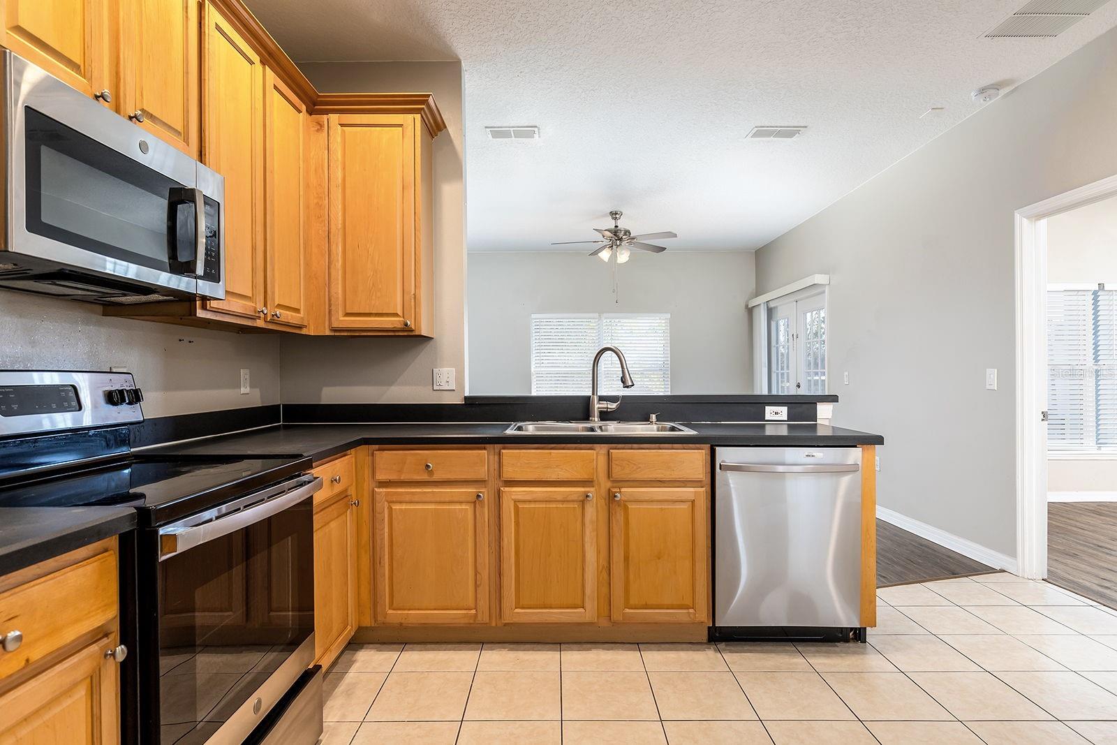 ROBINSON HILLS - Residential