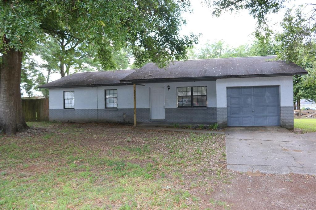 Photo of 5980 NW 62nd Avenue, Ocala, FL 34482 (MLS # OM723275)