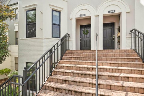 Photo of 560 Copley Lane, Orlando, FL 32806 (MLS # O6405491)
