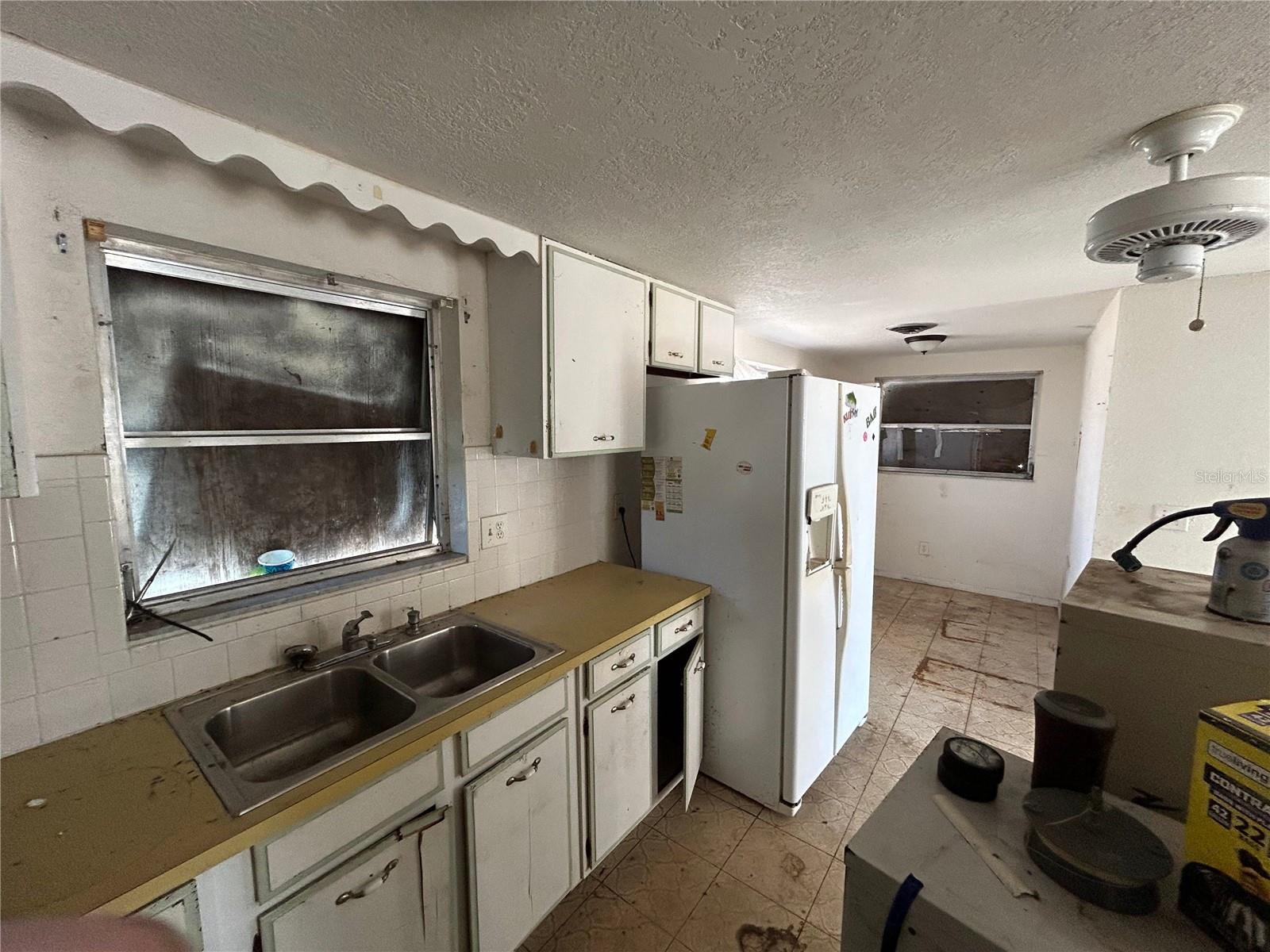 PINE LAKE - Residential