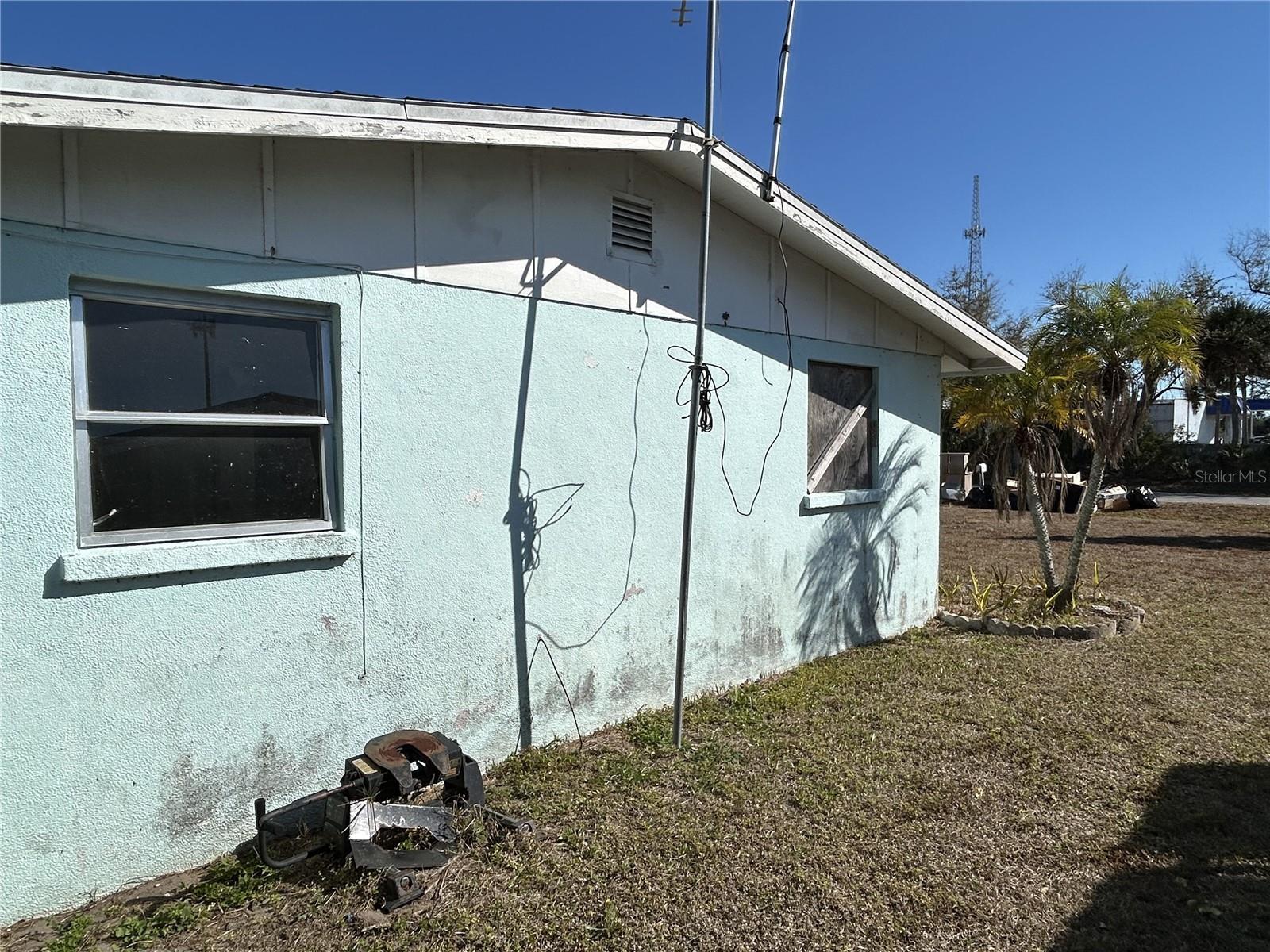 PINE LAKE - Residential