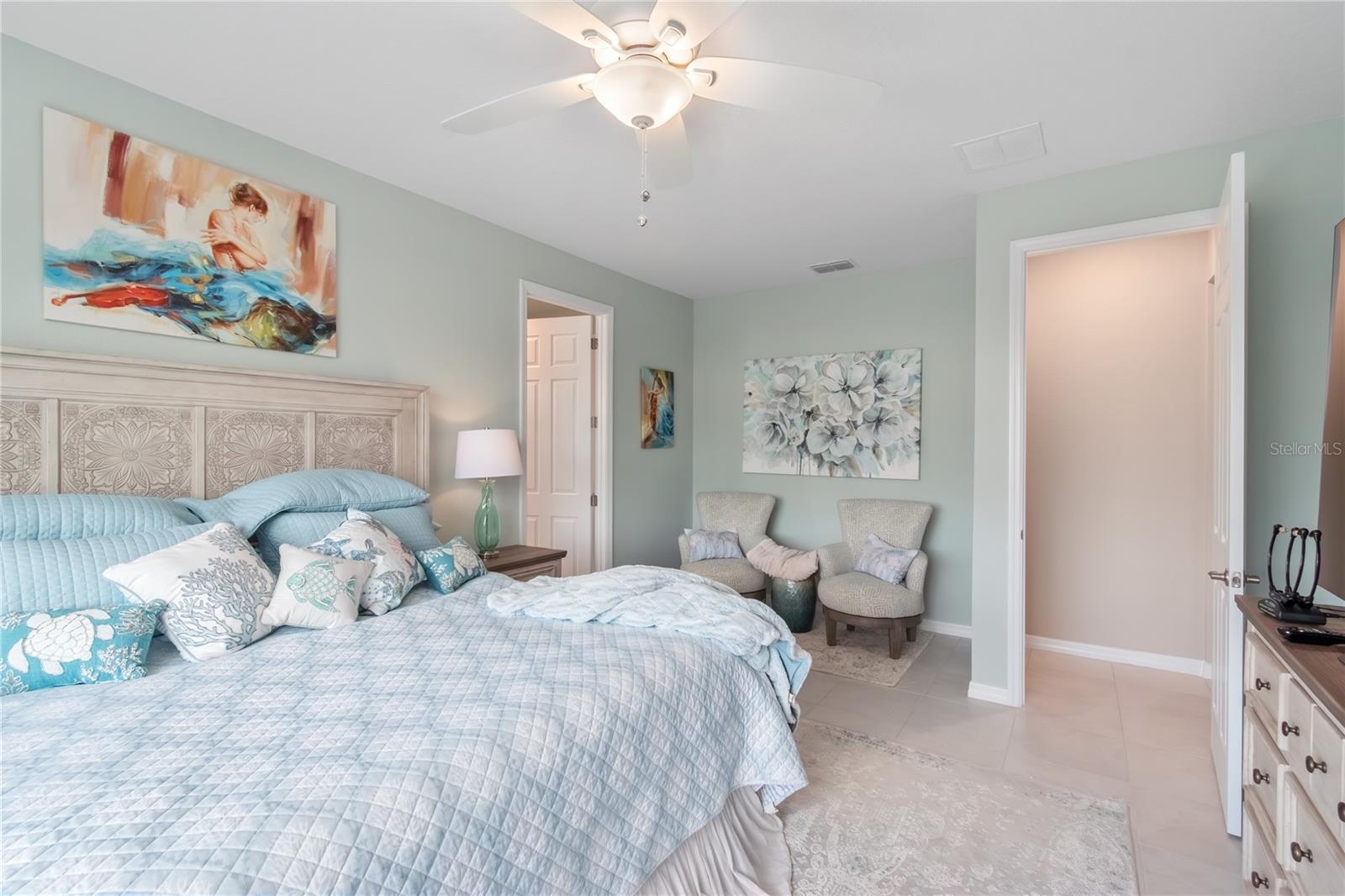 ON TOP OF THE WORLD - Residential