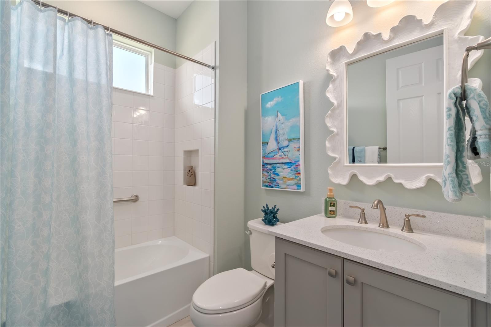 ON TOP OF THE WORLD - Residential