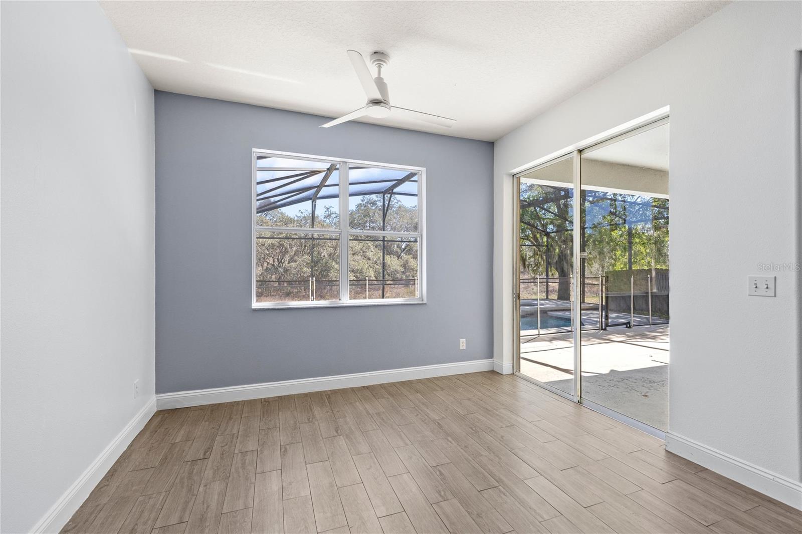 SUNRISE LAKES PH III SUB - Residential