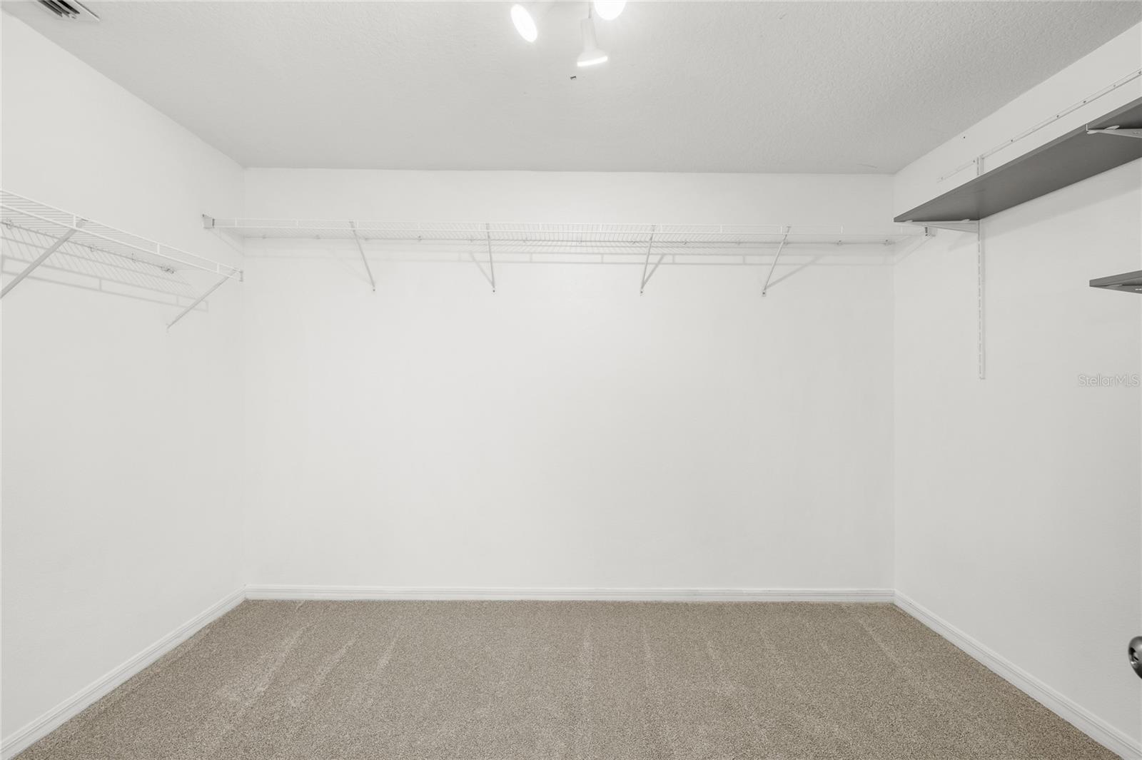 SUNRISE LAKES PH III SUB - Residential