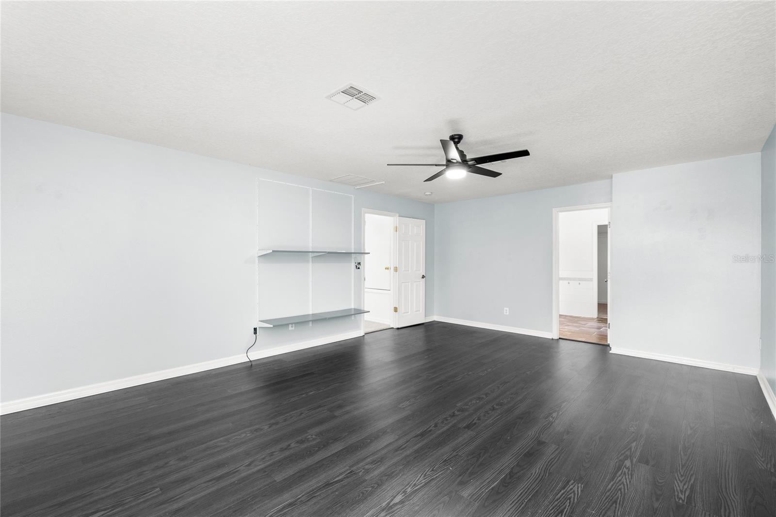 SUNRISE LAKES PH III SUB - Residential